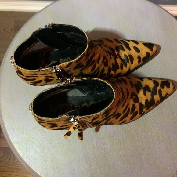 Sam Edelman “Walden” Leather Leopard Boot - Picture 2 of 9